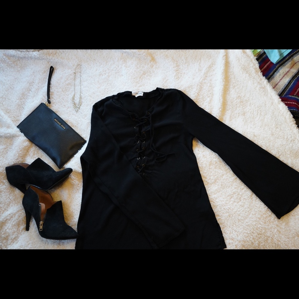 Bell Sleeved Black Blouse - Picture 2 of 8